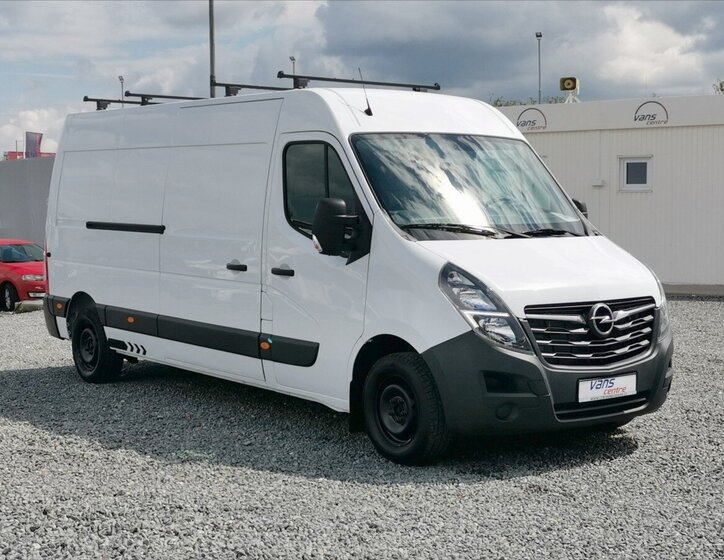 Opel Movano 2