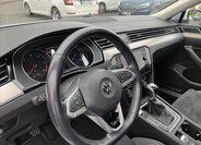 Volkswagen Passat Sedan / Limuzína 2,0 l 110 kw