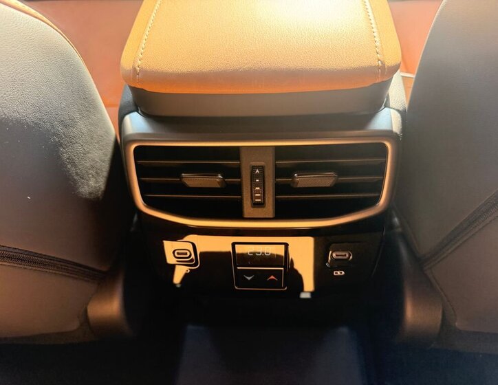 Lexus RX 450 SUV 2,5 l 136 kw