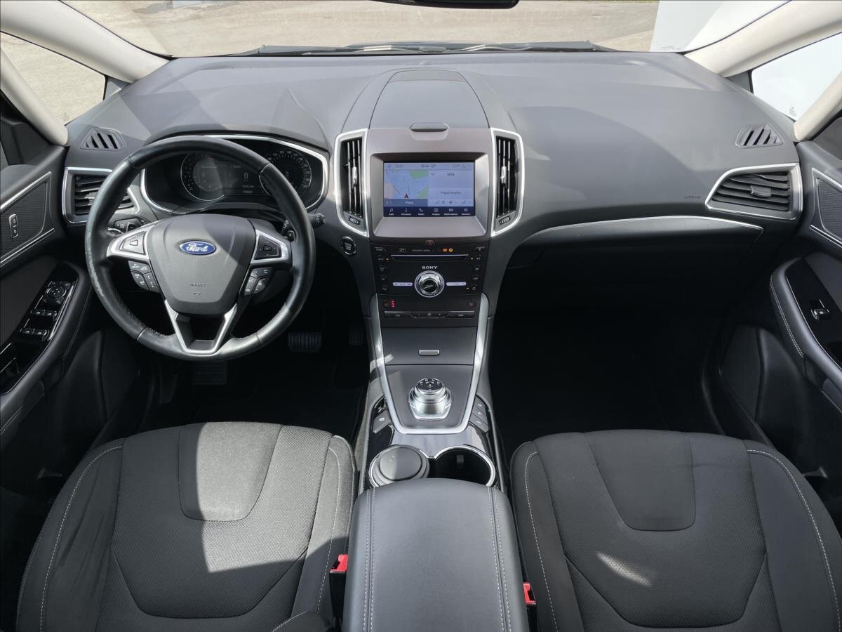 Ford S-MAX MPV 2,0 l 140 kw