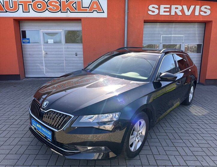 Škoda Superb Kombi 1,6 l 88 kw