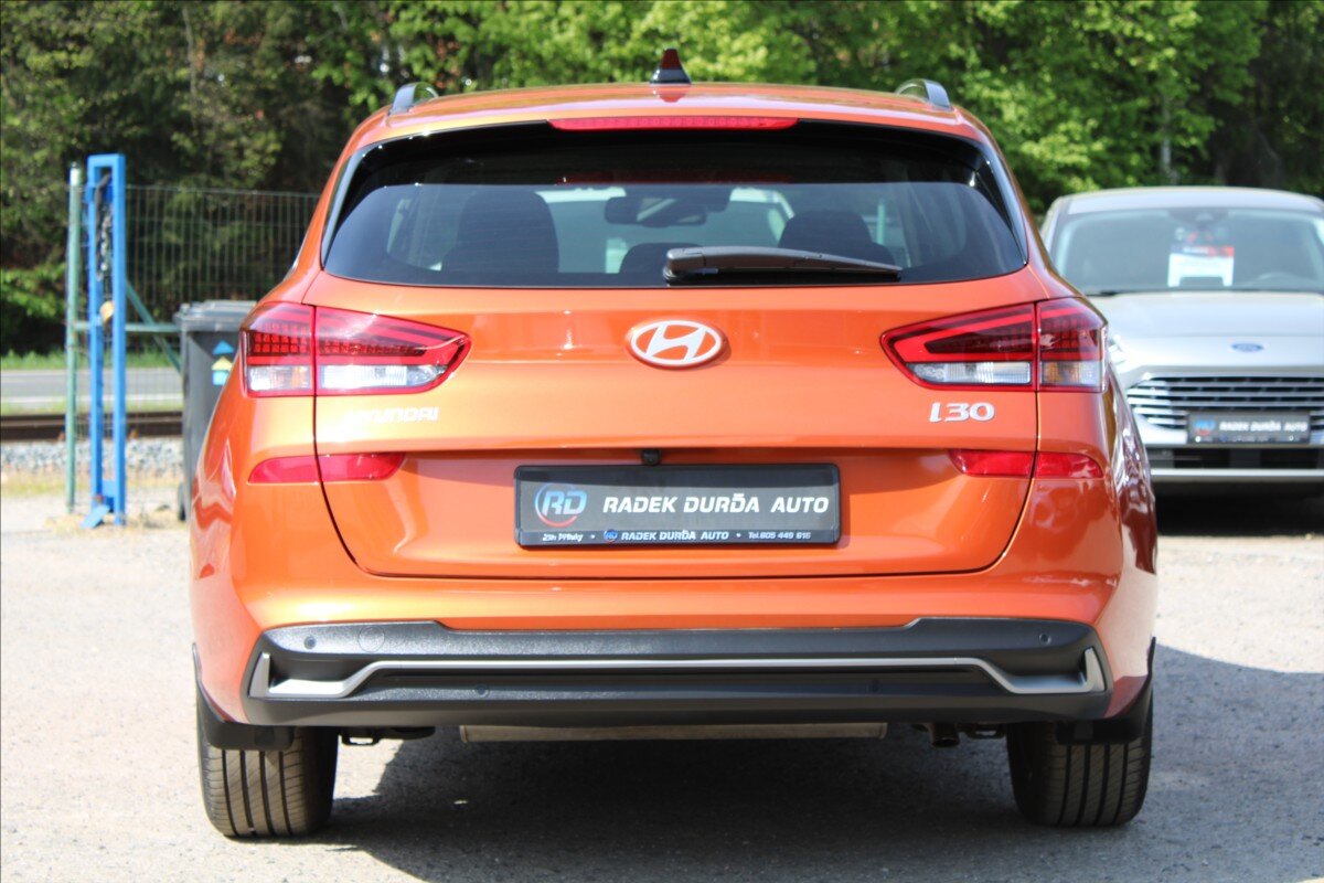 Hyundai i30 Kombi 1,5 l 70 kw
