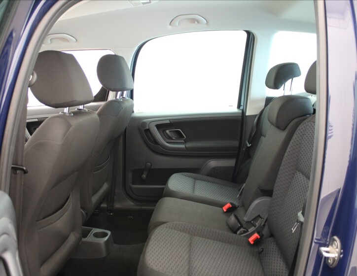 Škoda Roomster 7