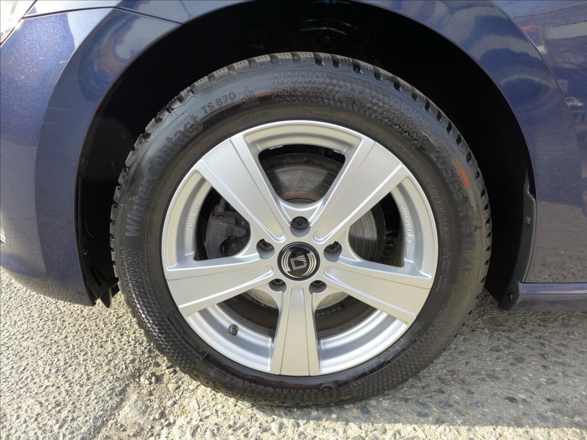 Volkswagen Golf Sportsvan Kombi 1,2 l 81 kw