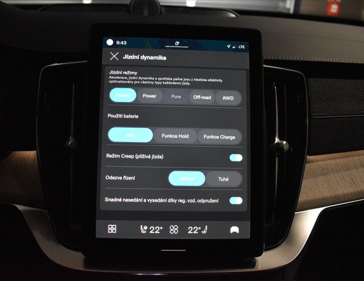 Volvo XC90 SUV / Terénní 2,0 l 228 kw