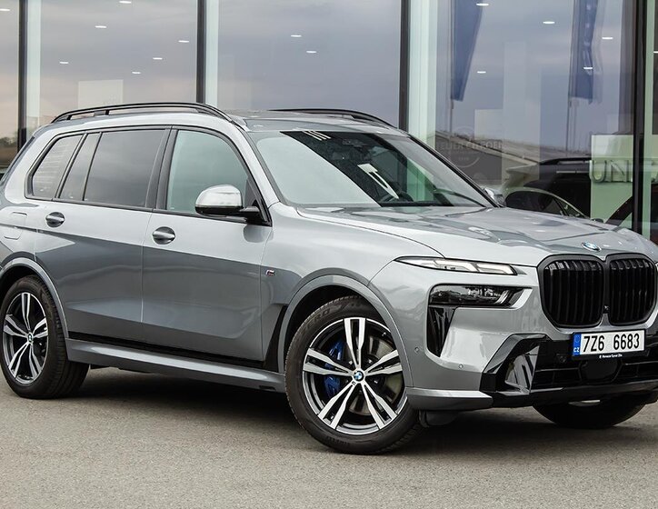 BMW X7 SUV / Terénní 3,0 l 250 kw