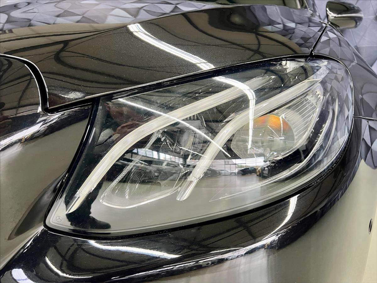 Mercedes-Benz Třídy E