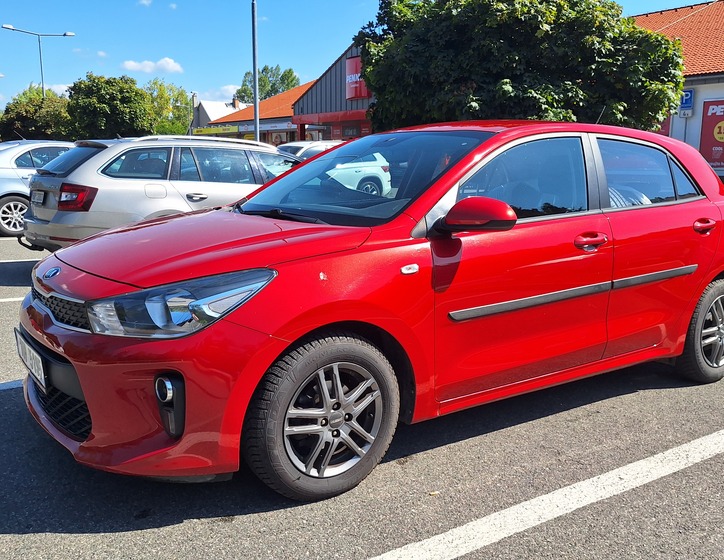 KIA Rio 4