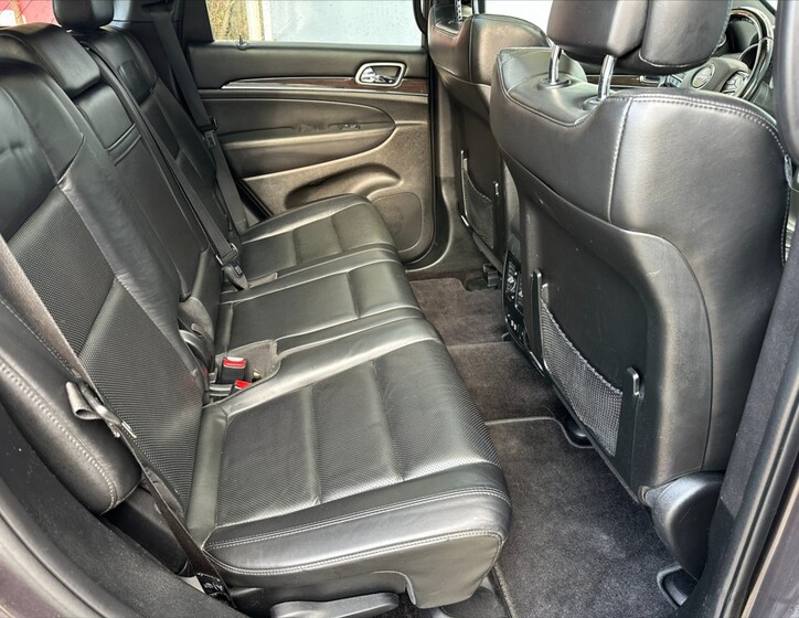 Jeep Grand Cherokee 15