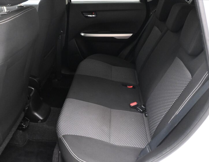 Suzuki Vitara SUV 1,6 l 88 kw