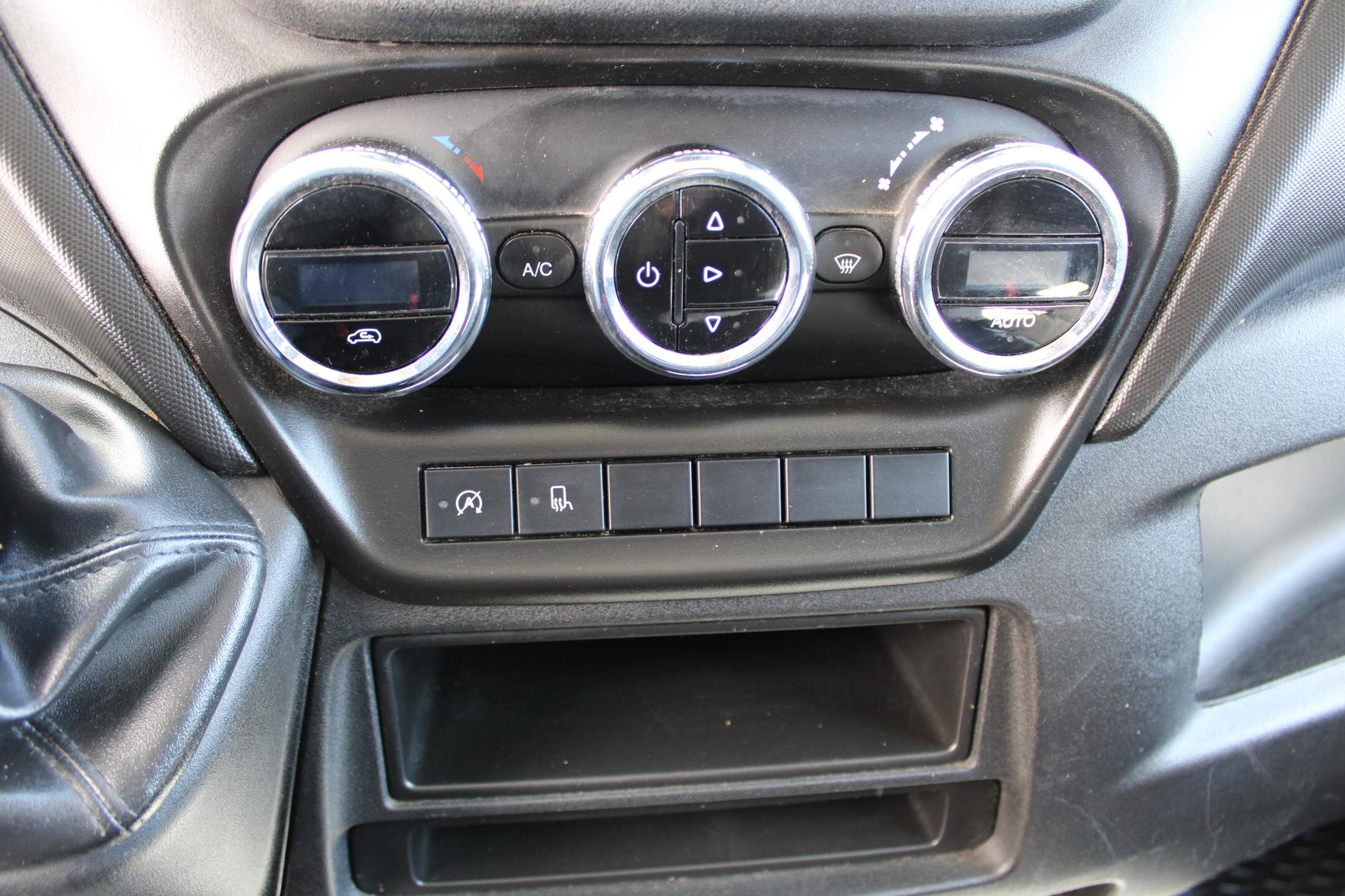 Iveco Daily Užitková 2,3 l 115 kw