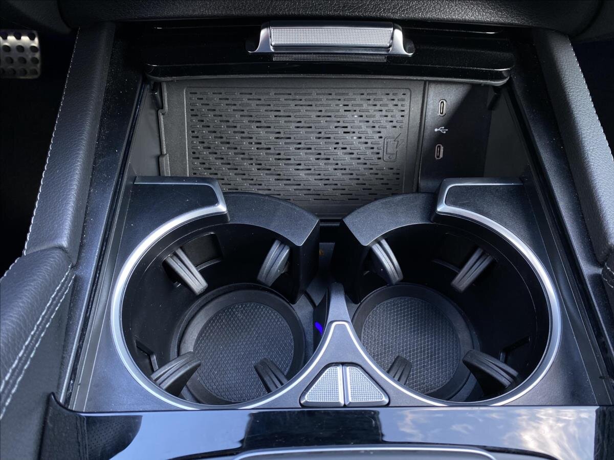 Mercedes-Benz GLE SUV 2,0 l 198 kw