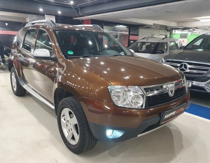 Dacia Duster SUV / Terénní 1,6 l 77 kw
