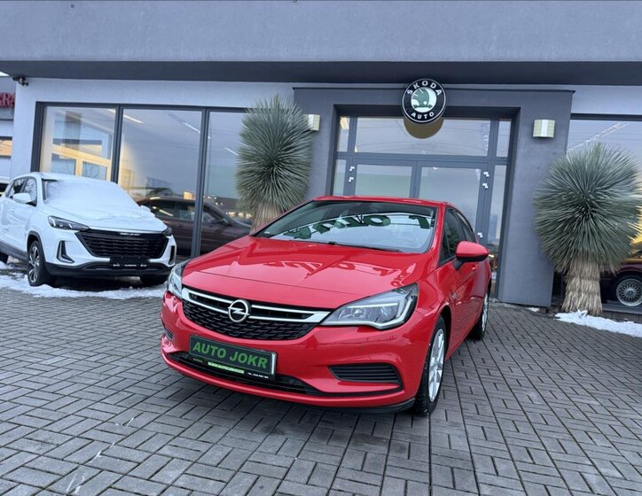 Opel Astra Hatchback 1,4 l 92 kw