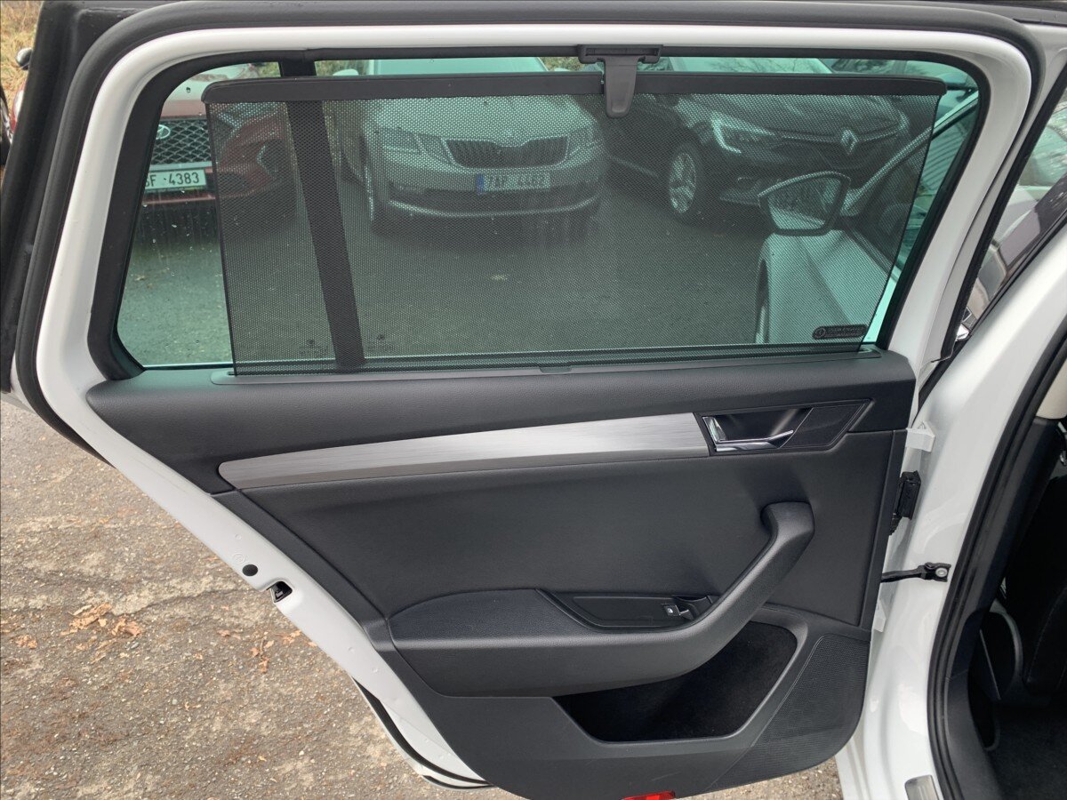 Škoda Superb Kombi 2,0 l 110 kw