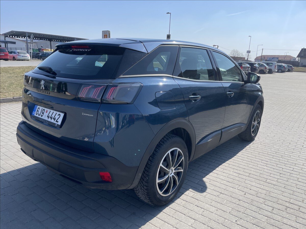 Peugeot 3008 MPV 1,2 l 96 kw