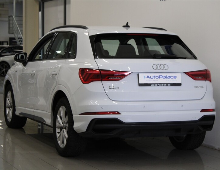 Audi Q3 3