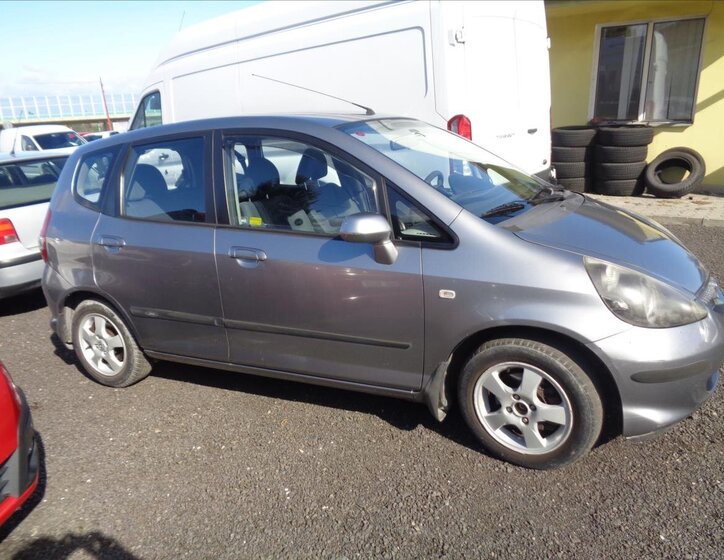 Honda Jazz Hatchback 1,2 l 57 kw