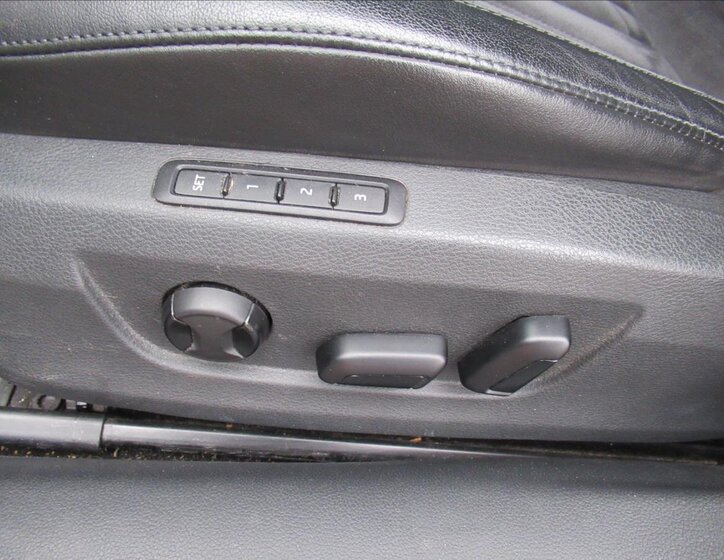 Škoda Superb Kombi 2,0 l 110 kw