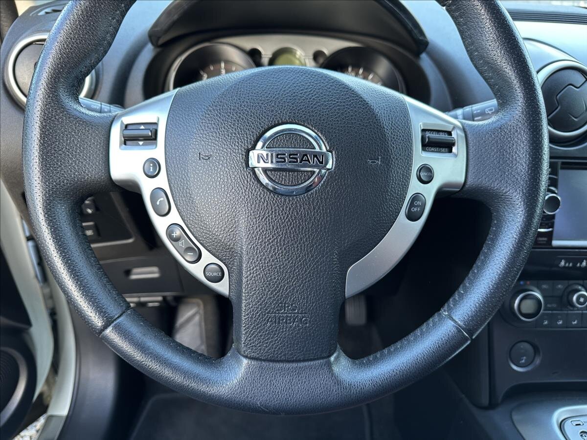 Nissan Qashqai SUV / Terénní 2,0 l 110 kw