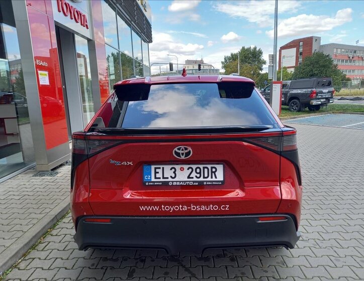 Toyota bZ4X SUV / Terénní 0,0 160 kw