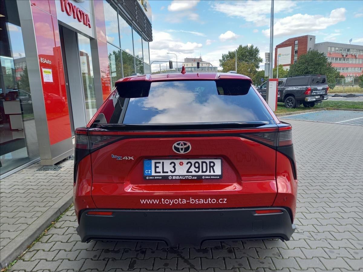 Toyota bZ4X SUV / Terénní 0,0 160 kw
