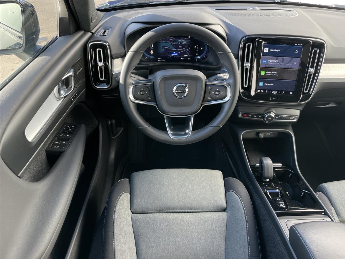 Volvo XC40 SUV 2,0 l 145 kw