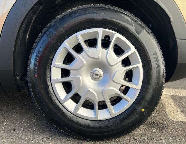 Opel Grandland X Hatchback 1,2 l 96 kw