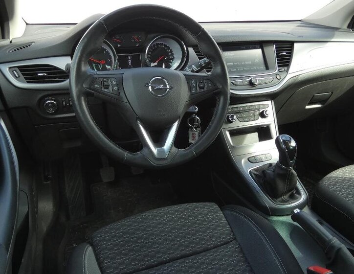 Opel Astra Kombi 1,5 l 90 kw