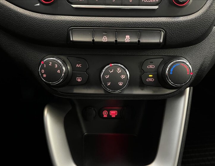 KIA Ceed Hatchback 1,6 l 99 kw