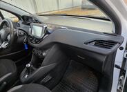 Peugeot 208 29