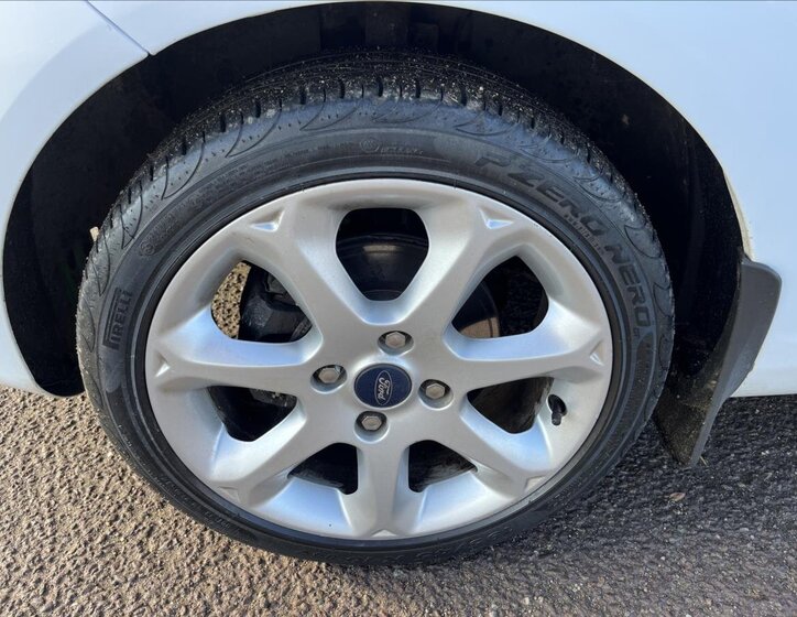 Ford Fiesta Hatchback 1,2 l 60 kw