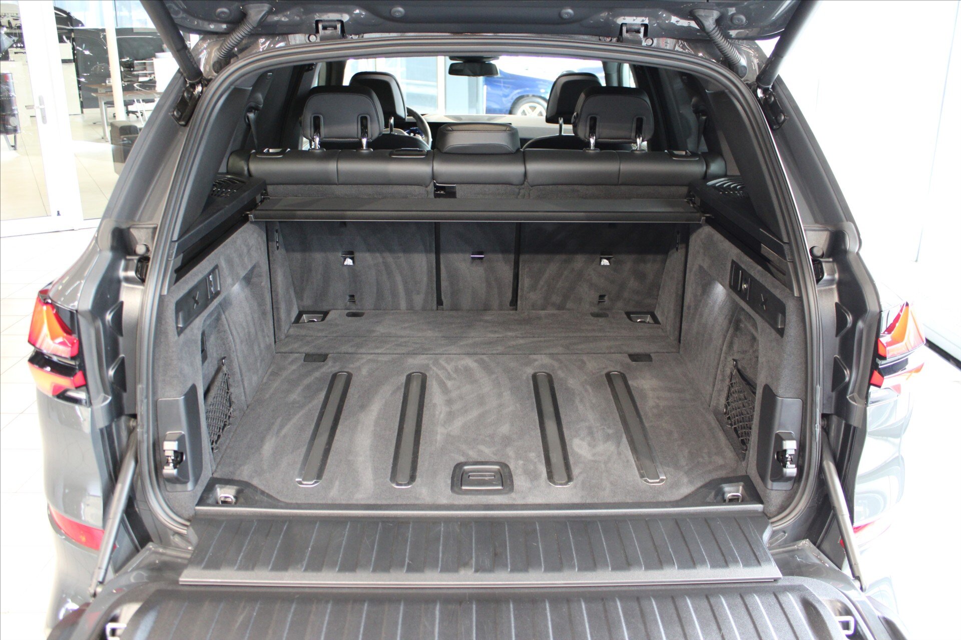 BMW X5 SUV / Terénní 3,0 l 210 kw