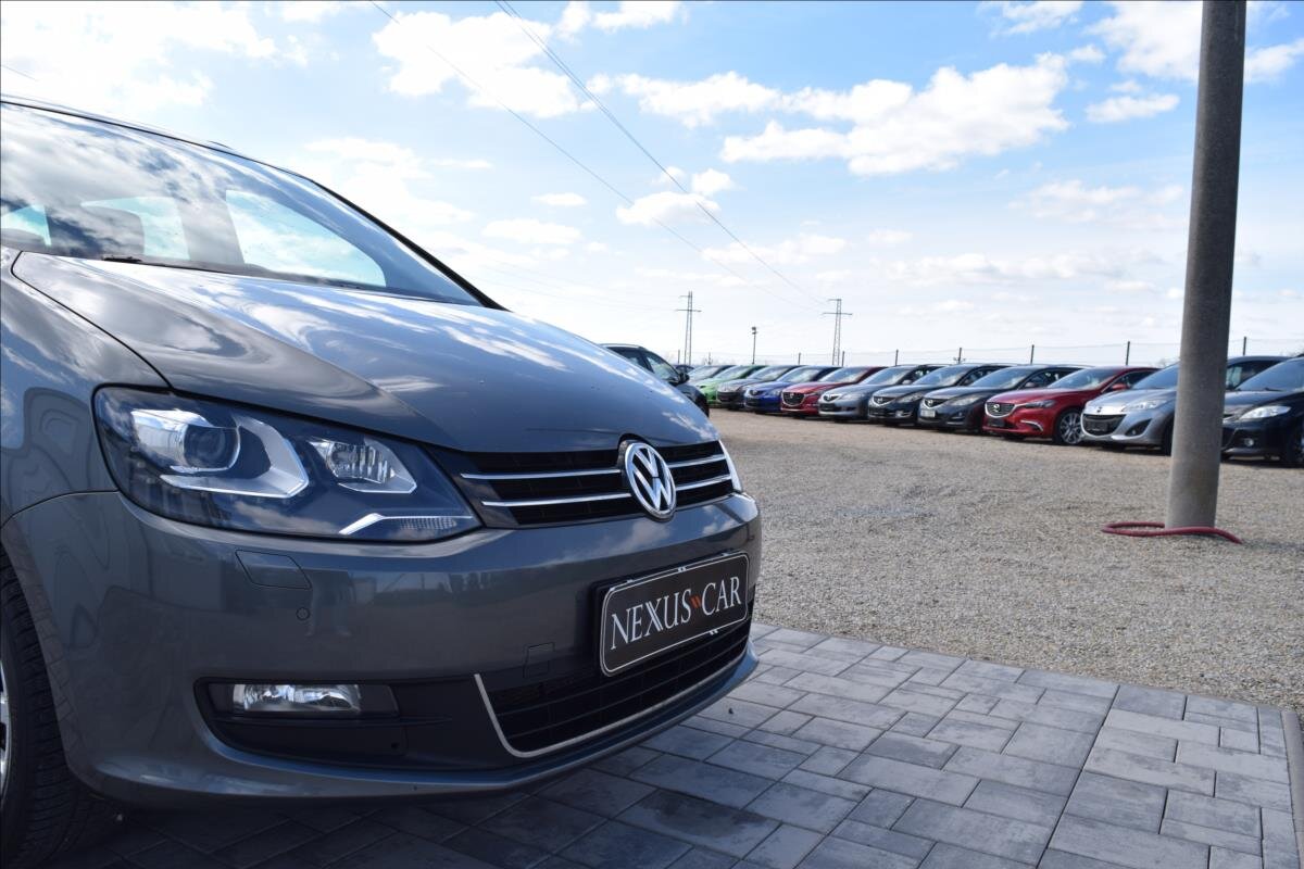 Volkswagen Sharan MPV 2,0 l 103 kw