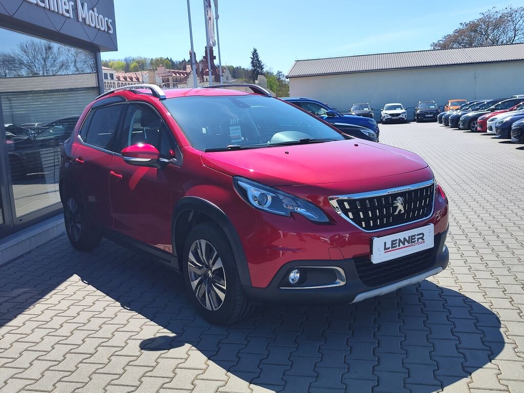 Peugeot 2008 SUV / Terénní 1,2 l 81 kw