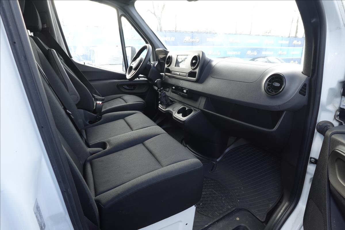 Mercedes-Benz Sprinter Valník 2,0 l 125 kw