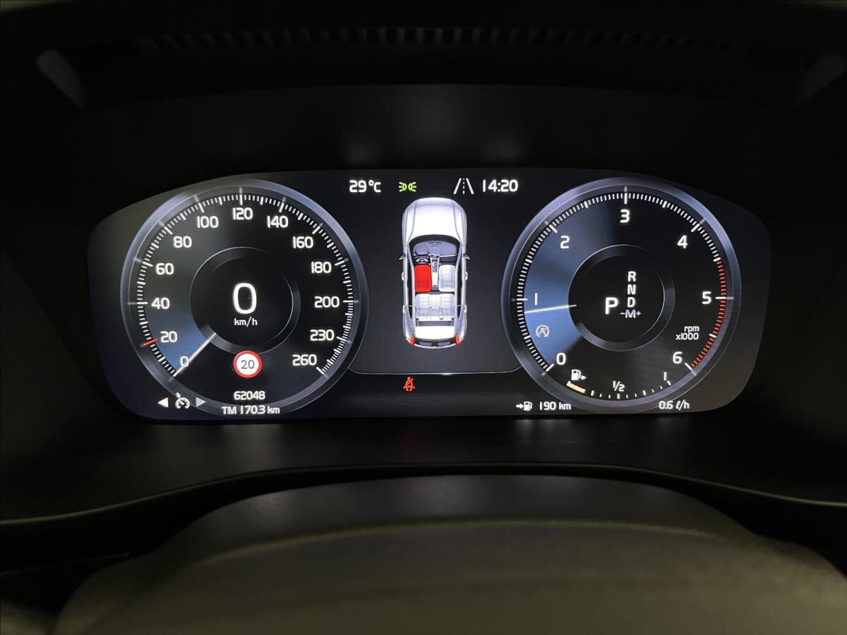 Volvo XC40 SUV 2,0 l 110 kw