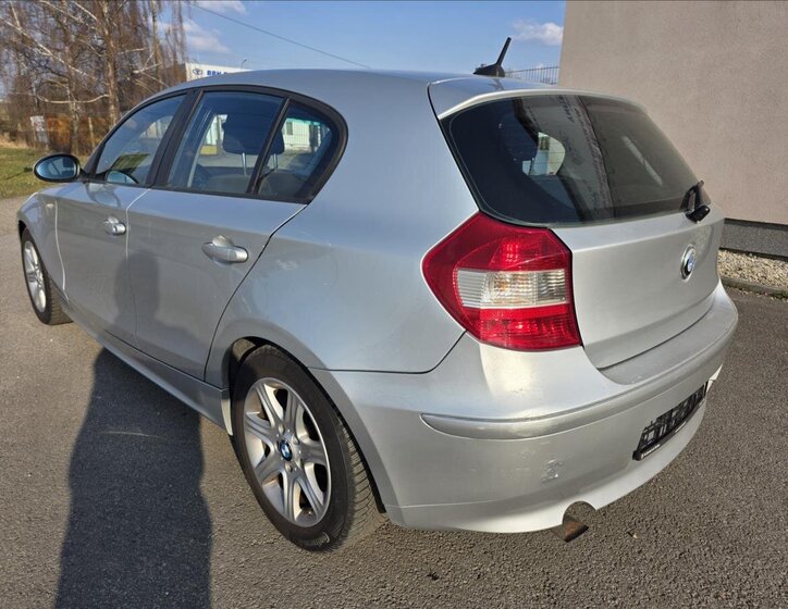 BMW Řada 1 Hatchback 2,0 l 90 kw