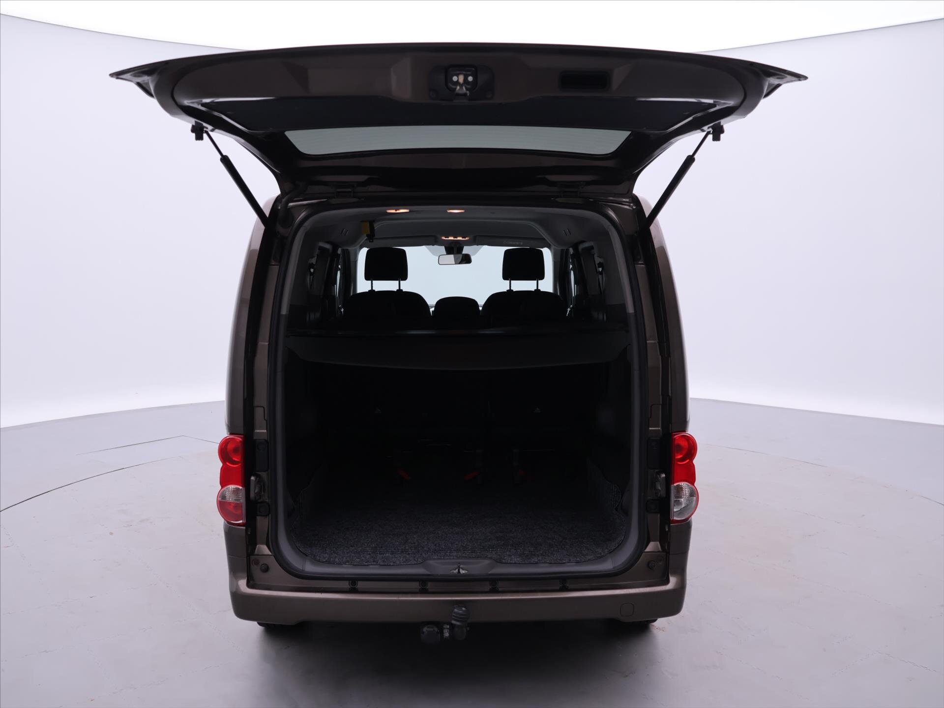 Nissan NV200 VAN / Minibus 1,5 l 81 kw