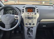Opel Zafira 10