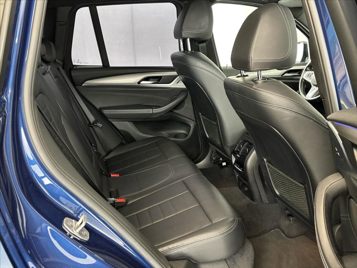 BMW X3 SUV / Terénní 2,0 l 140 kw