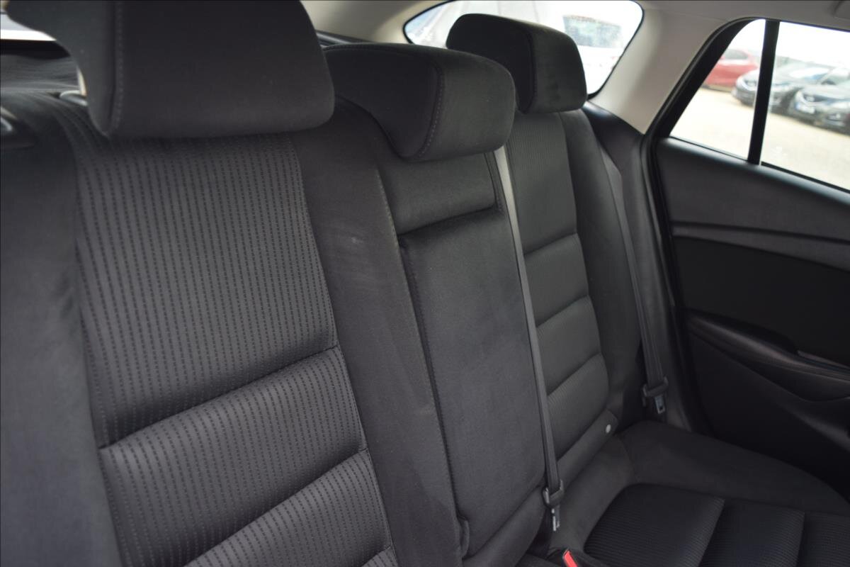 Mazda 6 Kombi 2,0 l 121 kw