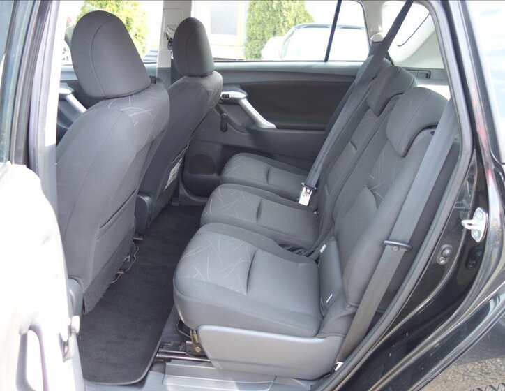 Toyota Verso MPV 1,6 l 97 kw