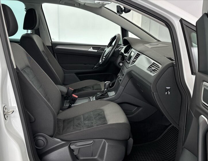 Volkswagen Golf Sportsvan MPV 1,4 l 92 kw