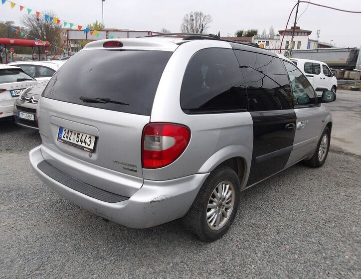 Chrysler Voyager MPV 2,5 l 105 kw
