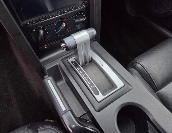 Ford Mustang Kupé 4,0 l 151 kw