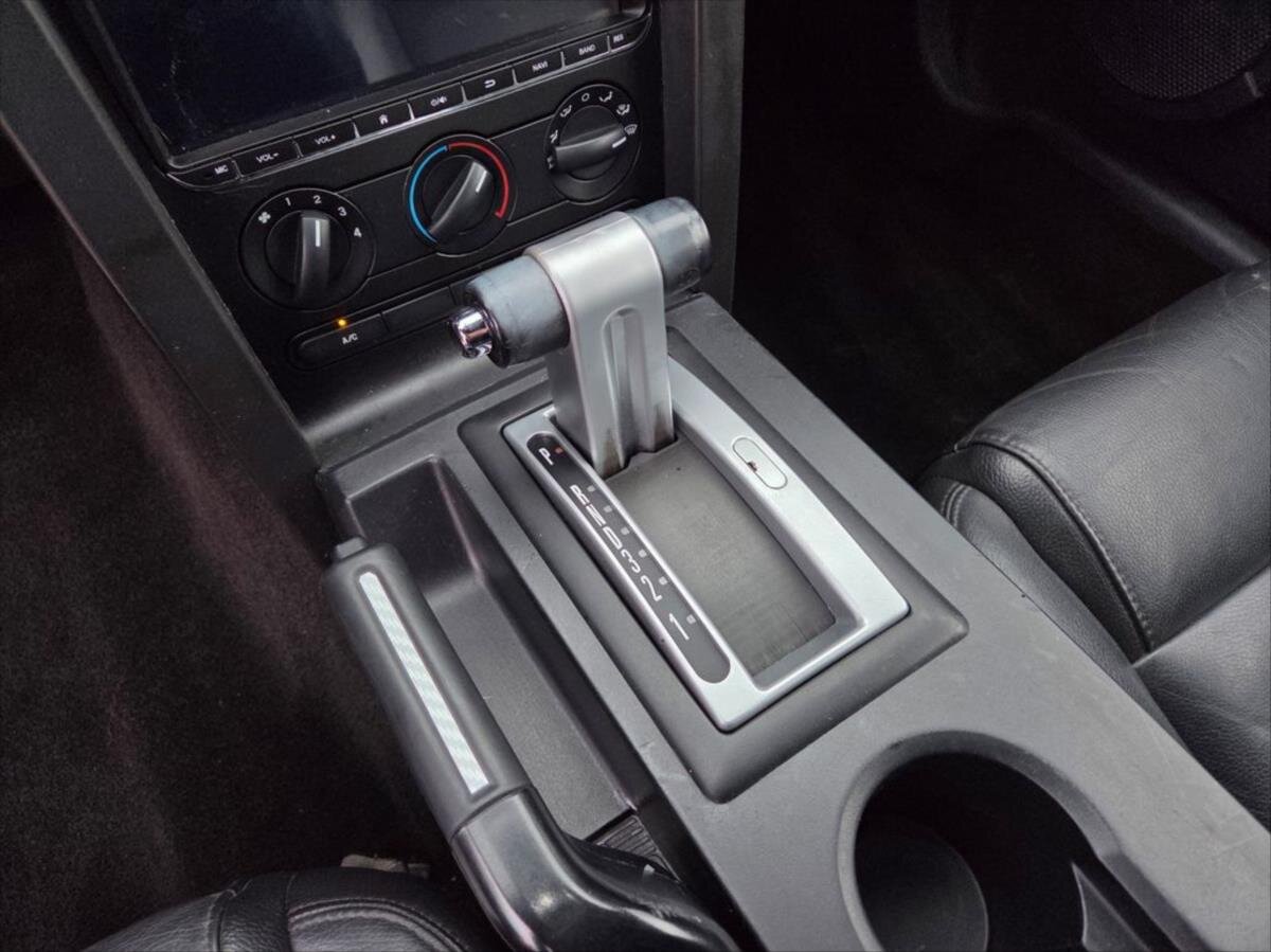 Ford Mustang Kupé 4,0 l 151 kw