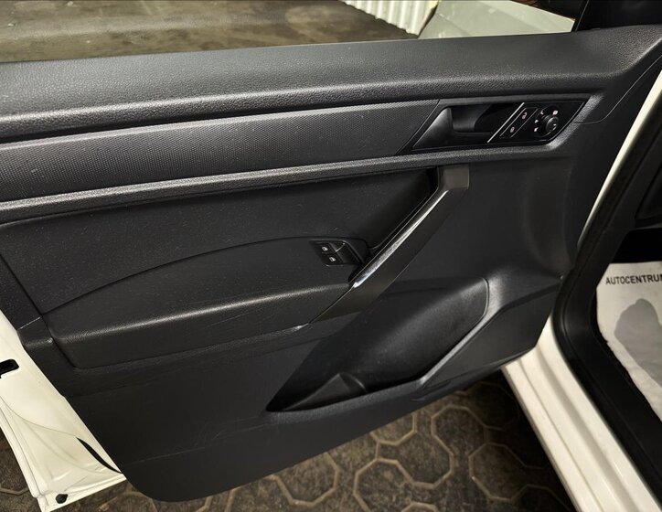 Volkswagen Caddy Ostatní 1,4 l 81 kw