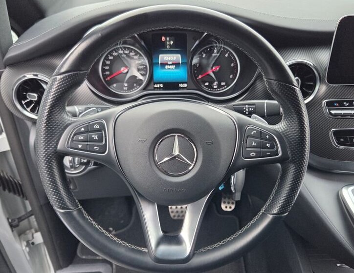 Mercedes-Benz Třídy V 11