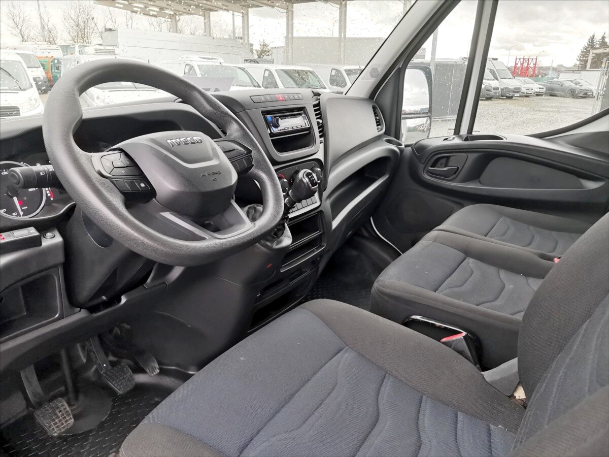 Iveco Daily Skříň 3,0 l 118 kw